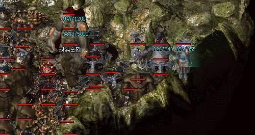 《纵横战场,征战赤月》(手游赤月战记攻略,带你征服全新世界)
