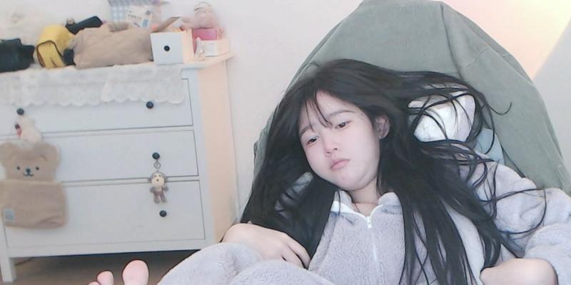 《以小表妹我爱你》游戏攻略大揭秘（挑战无尽关卡，征服表妹的心！）